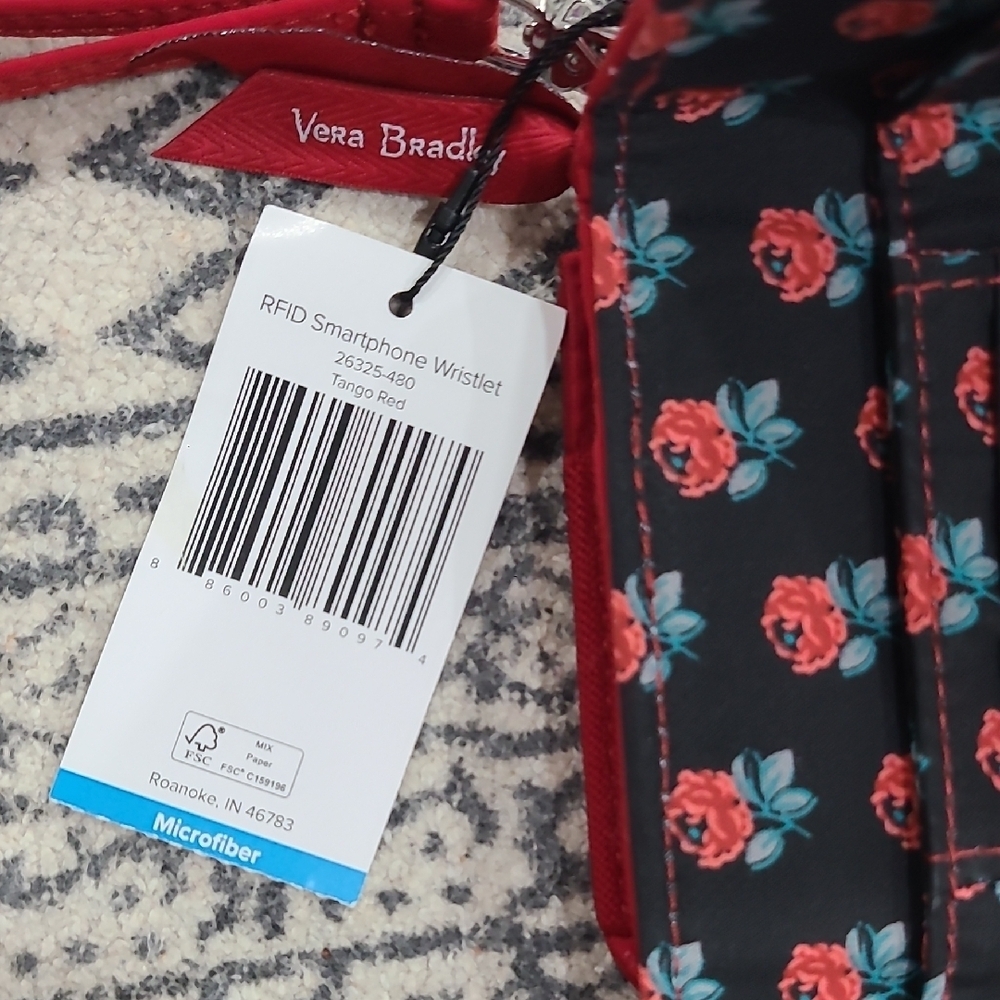 Vera Bradley  RFID Smartphone Wristlet Tango Red Wallet. - Picture 4 of 7